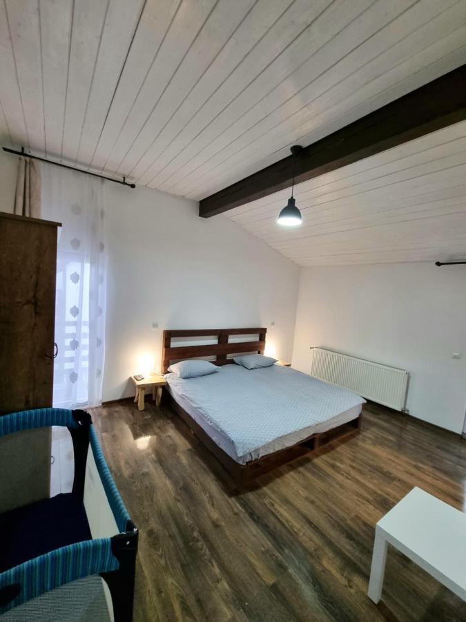 Cabana Casaru Colibita Bagian luar foto